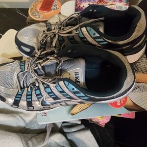 Nike Black and Blue Running Shoes